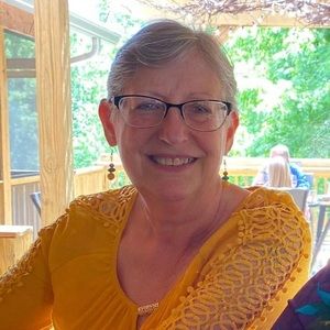 Meet your Posher, Brenda